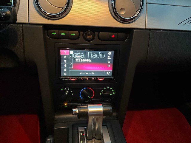 2006 ford mustang cabrio personenauto - afbeelding 28 van  49