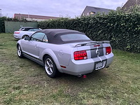2006 ford mustang cabrio personenauto - afbeelding 8 van  49
