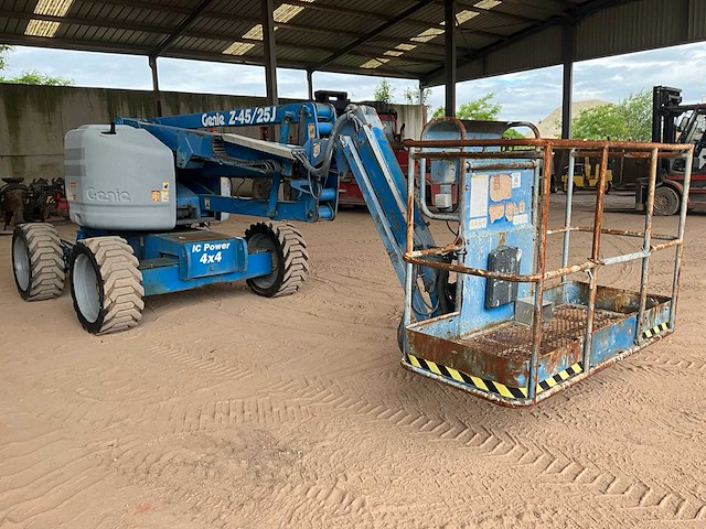2006 genie z-45/25j hoogwerker - afbeelding 11 van  17