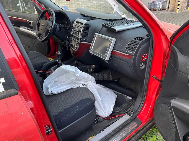 2006 hyudai suv santa fe crdi 4wd personenauto te herstellen - afbeelding 2 van  13