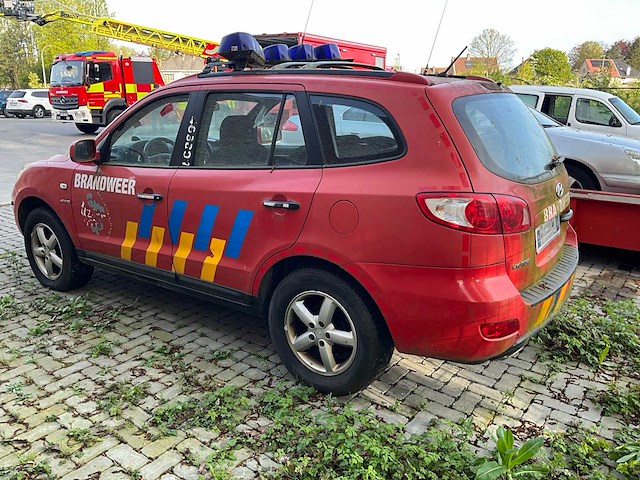2006 hyudai suv santa fe crdi 4wd personenauto te herstellen - afbeelding 9 van  13