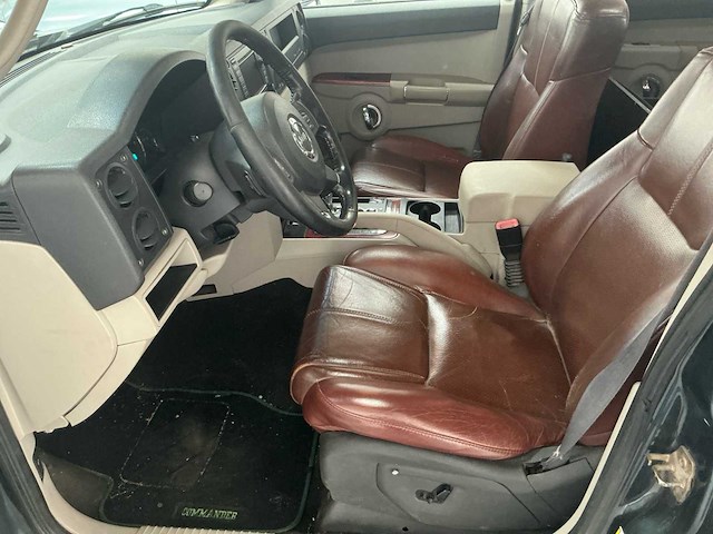 2006 jeep commander hg82 lichte vracht - afbeelding 12 van  49