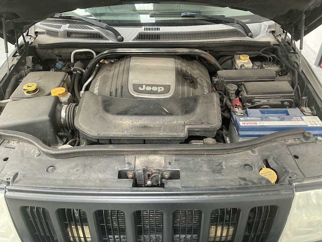2006 jeep commander hg82 lichte vracht - afbeelding 35 van  49