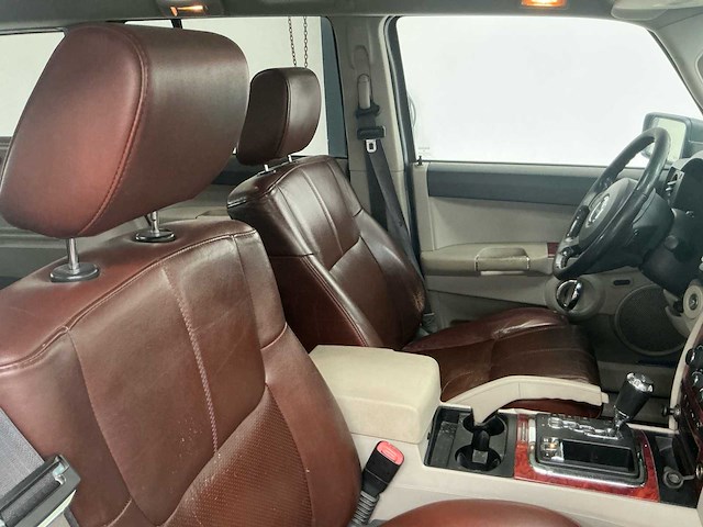 2006 jeep commander hg82 lichte vracht - afbeelding 27 van  50
