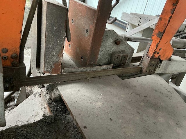 2006 kasto kasto cut gu4 metalen horizontale bandzaagmachine - afbeelding 4 van  5