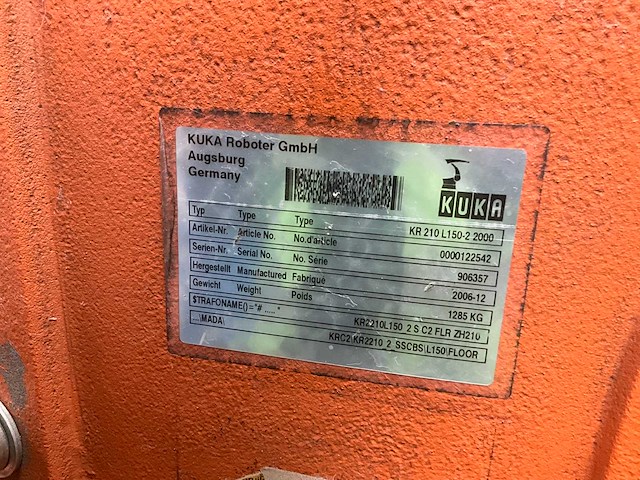 2006 kuka kr210 industriële robot met sturingskast - afbeelding 10 van  23