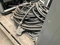 2006 kuka kr210 industriële robot met sturingskast - afbeelding 14 van  23