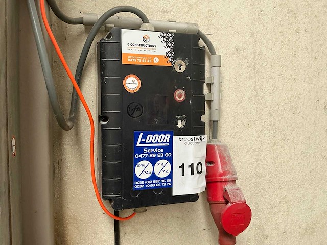 2006 l-door st6 elektrische bediende sectionale poort - afbeelding 5 van  5