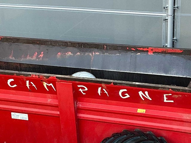 2006 la campagne ec zelfrijdende mestverspreider - afbeelding 29 van  31