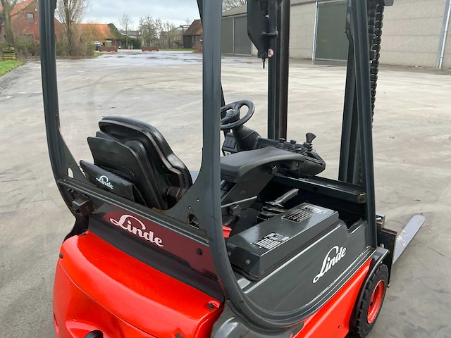 2006 linde e14-02 vorkheftruck - afbeelding 32 van  49