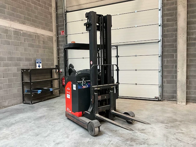 2006 linde r14s active reach truck - afbeelding 17 van  20