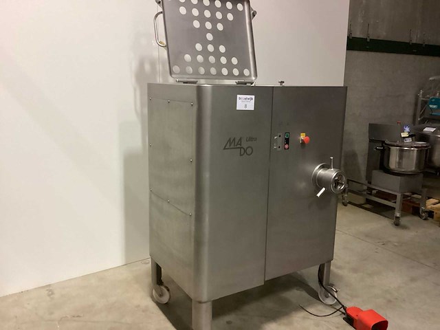 2006 mado mew621 vleeswolf - afbeelding 4 van  6