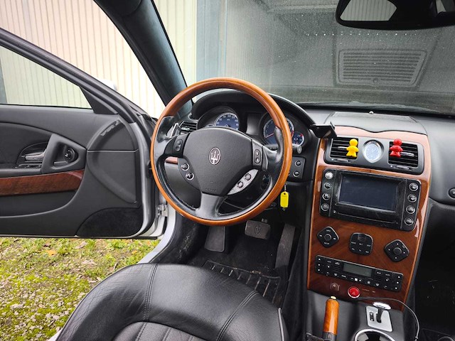 2006 masarati quattroporte - afbeelding 21 van  22