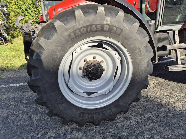 2006 massey ferguson 4235 bosbouwtractor - afbeelding 21 van  22