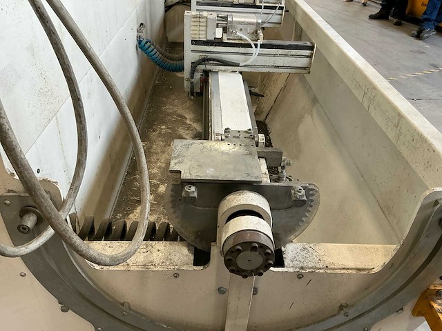2006 mecal mc309 nike aluminium raam- en deur profiel freesmachine - afbeelding 6 van  15