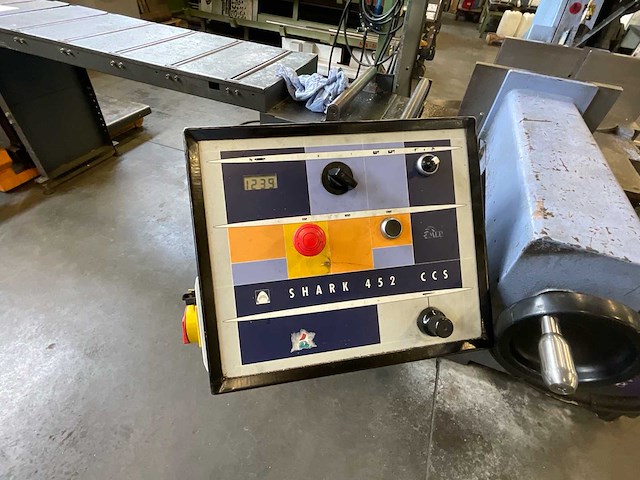 2006 mep shark 452 ccs metalen horizontale bandzaagmachine - afbeelding 15 van  18