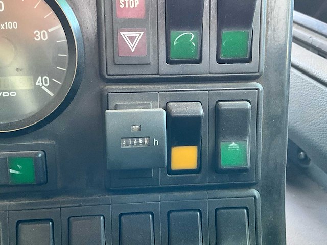 2006 mercedes actros beam s12000 veegwagen - afbeelding 28 van  40