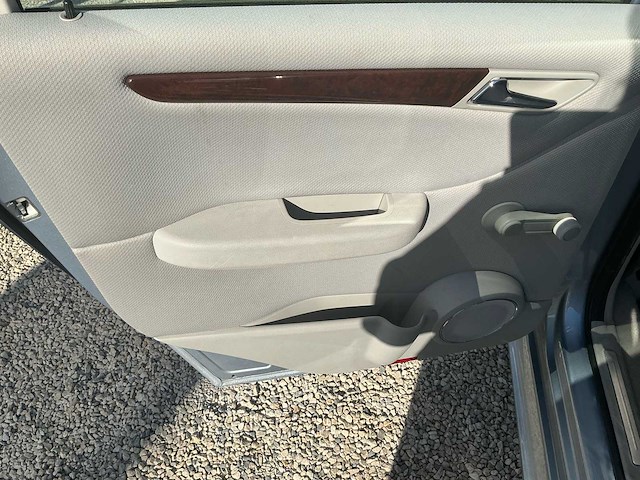 2006 mercedes b200 245 - afbeelding 19 van  45