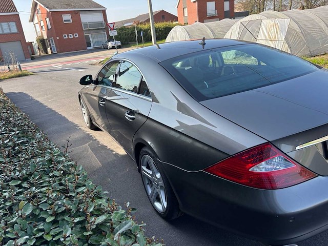 2006 mercedes-benz cls 320 personenauto - afbeelding 6 van  16
