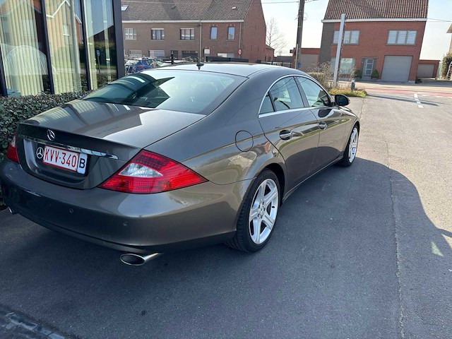 2006 mercedes-benz cls 320 personenauto - afbeelding 8 van  16