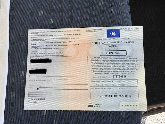 2006 mitsubishi canter fb83 / sleepwagen met platte laadbak - afbeelding 9 van  16