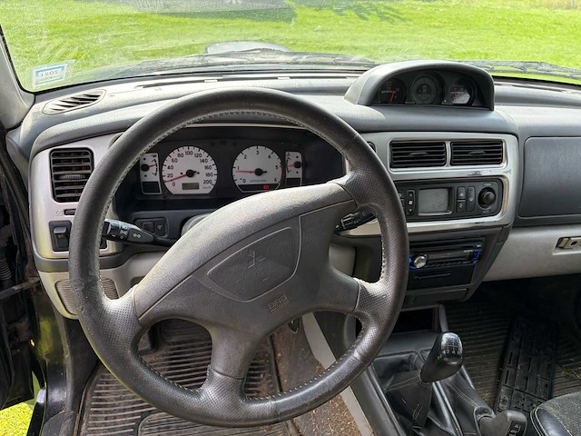 2006 mitsubishi pajero sport bedrijfswagen - afbeelding 7 van  43