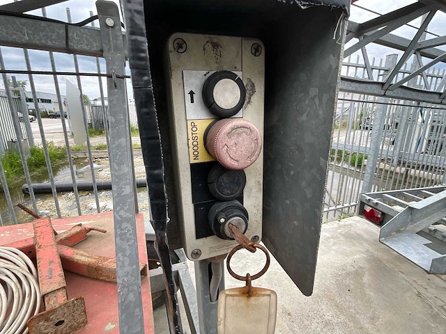 2006 mobiele ladderlift / verhuislift - 19m - 300kg - afbeelding 6 van  19