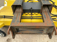 2006 mts eurokoppeling 2007 borstelmachine - afbeelding 1 van  6