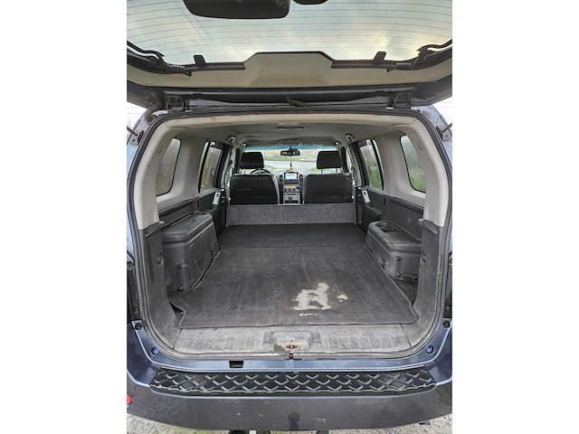 2006 nissan pathfinder lichte vrachtwagen - afbeelding 13 van  15