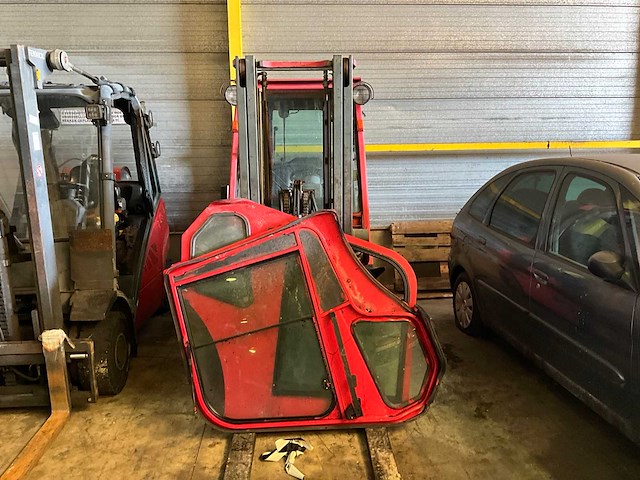 2006 nissan ud02a25po vorkheftruck - afbeelding 2 van  8