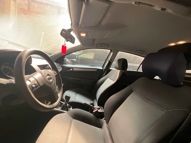 2006 opel astra - personenauto - afbeelding 8 van  26