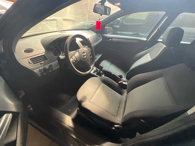 2006 opel astra - personenauto - afbeelding 13 van  26