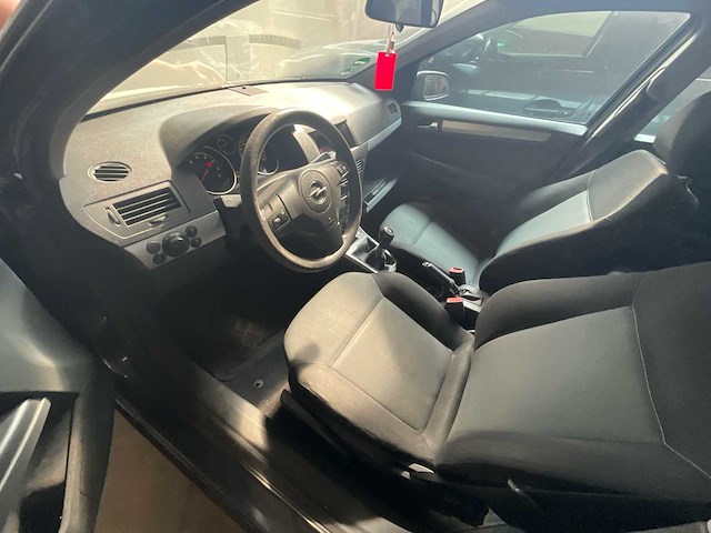 2006 opel astra - personenauto - afbeelding 2 van  25
