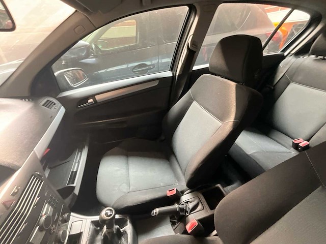 2006 opel astra - personenauto - afbeelding 9 van  25