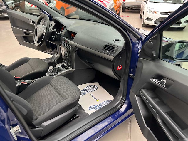 2006 opel astra 1.3d 216.311km - afbeelding 15 van  42