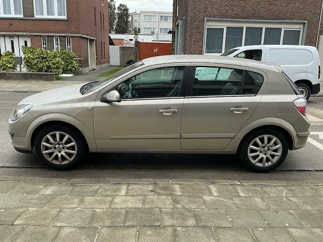 2006 opel astra personenauto - afbeelding 10 van  17