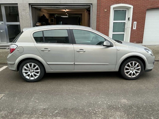 2006 opel astra personenauto - afbeelding 14 van  17