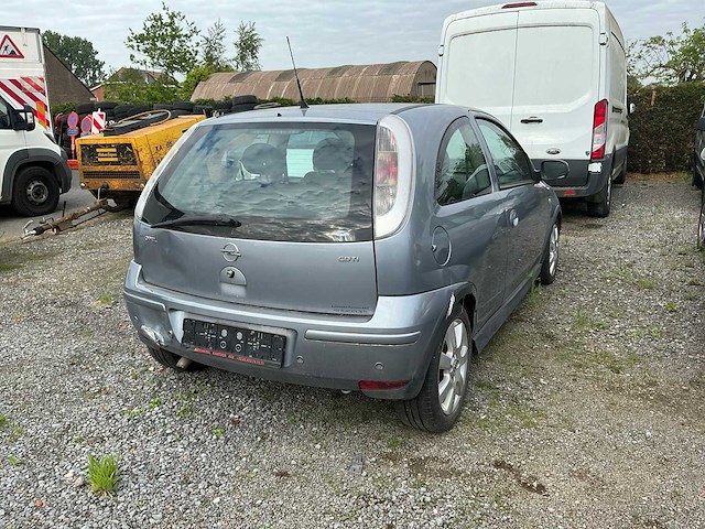 2006 opel corsa-c - afbeelding 2 van  16