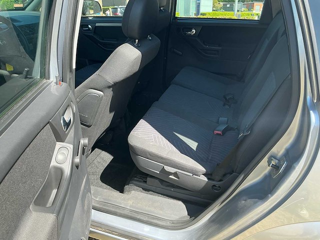 2006 opel meriva personenwagen personenauto - afbeelding 5 van  19