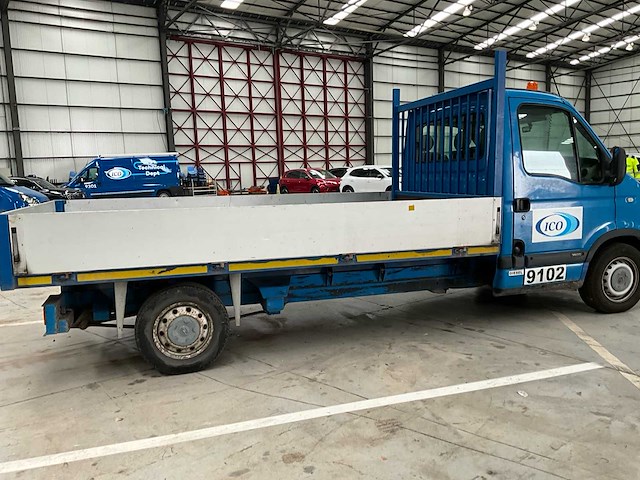 2006 opel movano lichte vrachtwagen - afbeelding 22 van  24