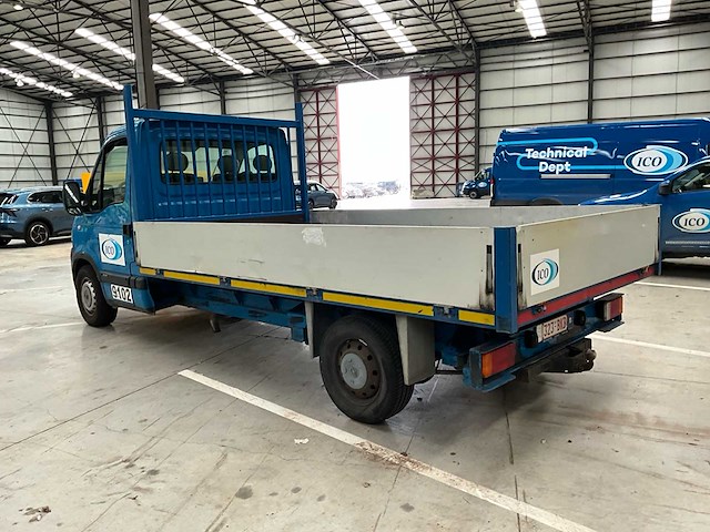 2006 opel movano lichte vrachtwagen - afbeelding 1 van  1