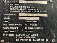 2006 petrotec rode en witte dieseltank + installatie - afbeelding 2 van  3