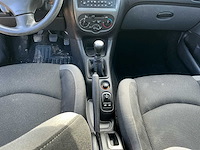 2006 peugeot 206 2kfw personenauto - afbeelding 20 van  35