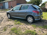2006 peugeot 206 2kfw personenauto - afbeelding 23 van  35
