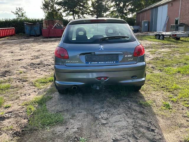 2006 peugeot 206 2kfw personenauto - afbeelding 30 van  35