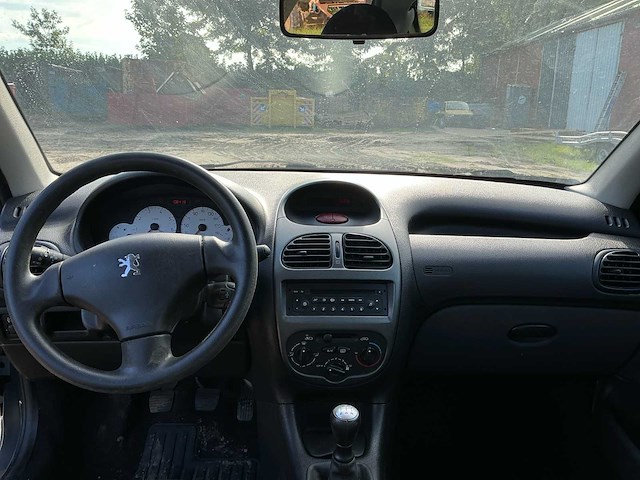 2006 peugeot 206 2kfw personenauto - afbeelding 18 van  35
