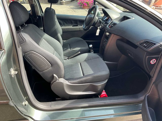 2006 peugeot 207 personenauto - afbeelding 13 van  30
