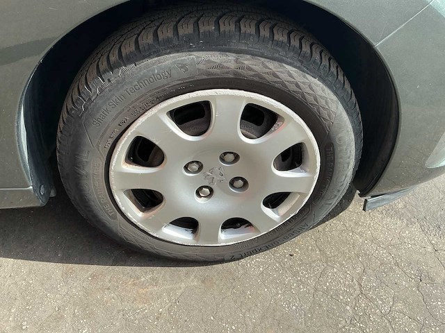 2006 peugeot 207 personenauto - afbeelding 4 van  32