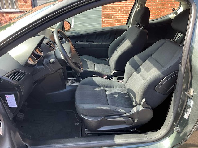 2006 peugeot 207 personenauto - afbeelding 6 van  32