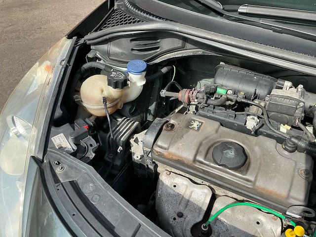 2006 peugeot 207 personenauto - afbeelding 17 van  32